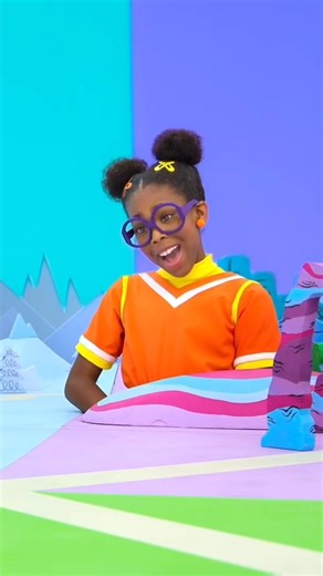 How’s 2025 treating you so far? Kammy Kam is all ears! Kamryn Smith 😊🔊 #yogabbagabbaland on Apple TV✨ | Yo Gabba Gabba