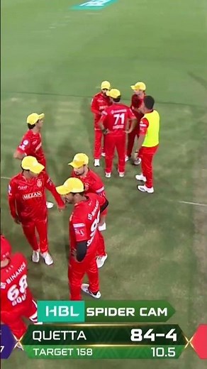 Nawaz 🤝 Haider Chapman's wicket gulped down by the Gladiators! #HBLPSLX | #ApnaXHai | #QGvIU I🎗M2M1A