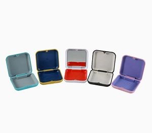 [Hot Item] Custom Logo Retainer Case Box with Mirror Dental Orthodontic Braces Aligner Case
