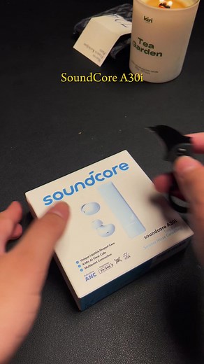 Soundcore A30i Review: Super Light and Impressive Design