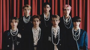 Lirik Lagu Terjemahan Kick Back - WayV