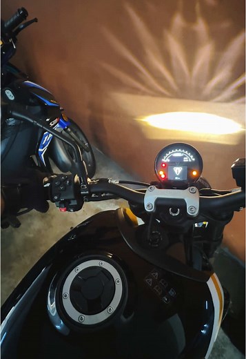 Cold Start Triumph Trident 660 Setelah Cuti CNY