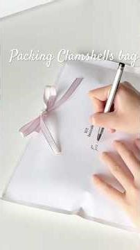 Packing clamshells bag#makeuppouch #handmadebag #makeupbag #smallbusinessaustralia #packing #travel