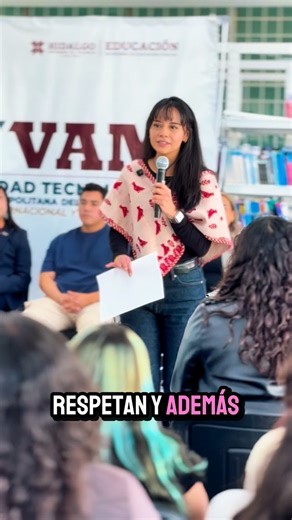 Gretchen Atilano on Instagram: "El día de hoy asistí a la @utvam_bis para acompañar a la entrega de Copas Menstruales 🙎🏻‍♀️✨, como parte del programa “Ciclo Consciente”, del @juventudhgo , encabezado por el compañero @ricardo_olverahgo. Esta acción reafirma nuestro compromiso con la salud menstrual, la equidad y el bienestar de nuestras juventudes, impulsando políticas públicas con enfoque de derechos y perspectiva social 🌸. #CicloConsciente #Juventudes #TizayucaCiudadPróspera 💜"