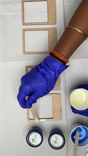 Make Amazing Polaroid Frames in Minutes