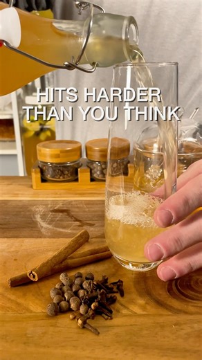 Why Medieval Europe Loved This Honey-Apple Drink
