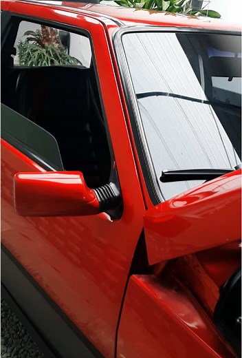 Broma de Sonidos de Autos que Sale Mal