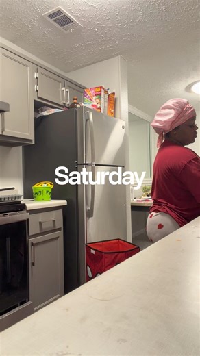 Had a relaxing day Saturday ✨ late night movie date 🍿 #soothing #routine #vlog #minishorts #clean