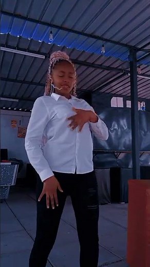 Akiliz - Ammara Brown ( official video) #dance