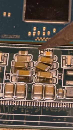 6x SMD Capacitor Swap 🔥⚡ Hot Air Precision Cluster Fix!
