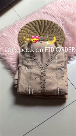 Khadeeja's | Let pack an Eid order for Noreen ✨❤️ For order information Website: www.khadeejas.pk Whatsapp 03322475291 | Instagram