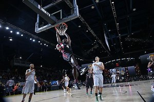 When the fastest running man on earth, Usain Bolt, showed off his dunking skills #TurnBackTheClock | NBA