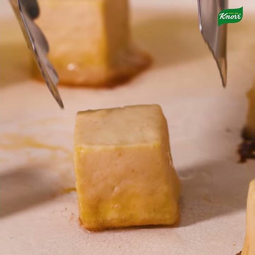 Knorr Coconut Curry Soup with Beer-Battered Tofu