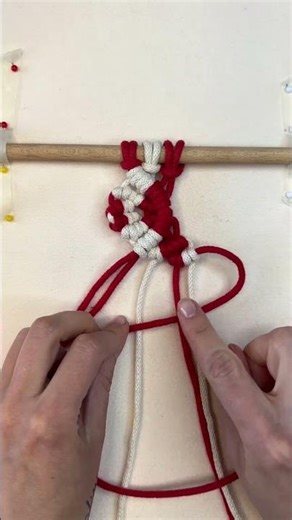 This Easy Macrame Pattern Is So Satisfying | DIY Tutorial