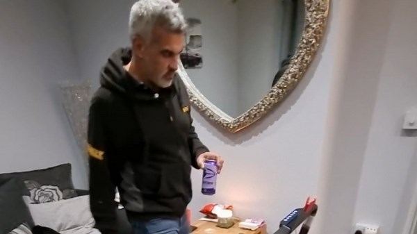 Man tries out a new treadmill at home but hilariously falls off