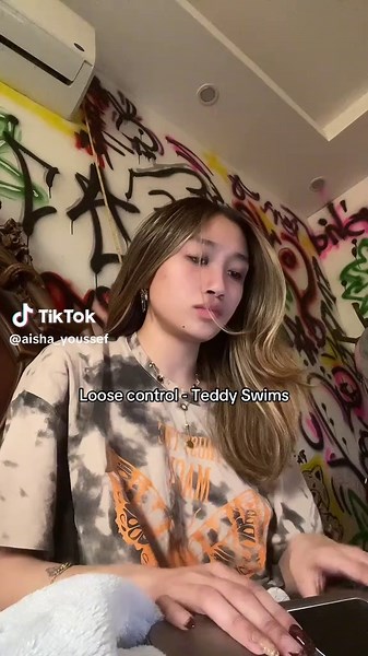 Loose Control Lyrics by Teddy Swims