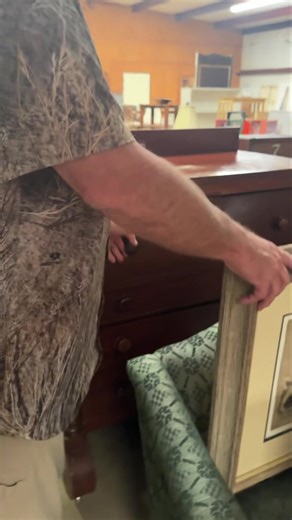 Online sale is accepting pre-bids now! Auction will soft close (one lot at a time starting this Sunday (October 19th) starting @ 1:00pm central time! Click here to register and start bidding: https://southernheirsauction.hibid.com/ | Southern Heirs Auction | Facebook