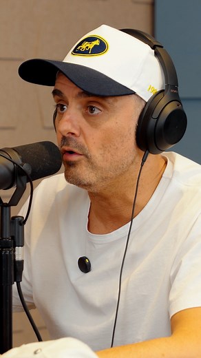 The best way to grow your podcast in 2026? Throw a curveball in your content for new people to discover you ⚾️ | 🎙️ EP 167 Gary Vee | The 505 Podcast