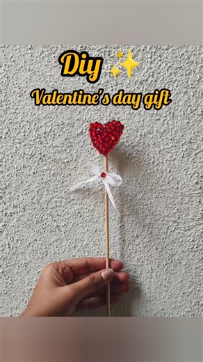 Romantic Valentine Gift Idea 💕 | Easy Craft at Home #diywithpallu #valentine