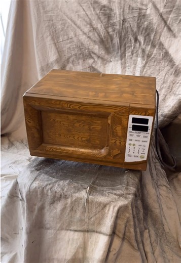 DIY Wooden Microwave Project: Crafting with Wood