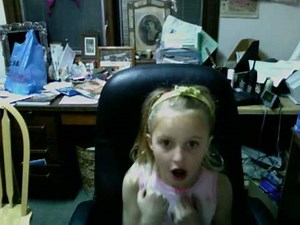 How to burp: burping 101 by child, part 1