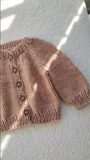 Poppy Baby Cardigan Knitting Pattern. #knitting #seventhsedge #babyclothes #sweater #design #knits