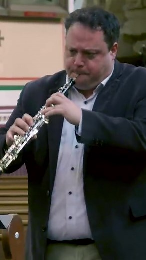 Nick Deutsch's Incredible Oboe Circular Breathing on Bach