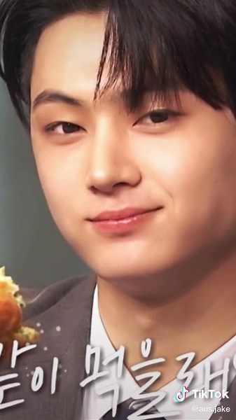 Hilarious Moments with Enhypen and IZ*ONE Members