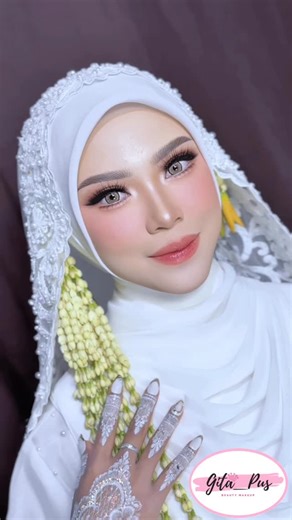 MUA Purbalingga Purwokerto Banjarnegara Cilacap Tegal | Masya Allah wedding kak @r.azizaah 🥰❤️ Thanks for trusting us 💕 MUA @gita_pus_makeup Attire @lanaa_attire Henna Nail art... | Instagram