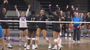 WCU Volleyball Outlasts ETSU in Five-Set League Opening Win