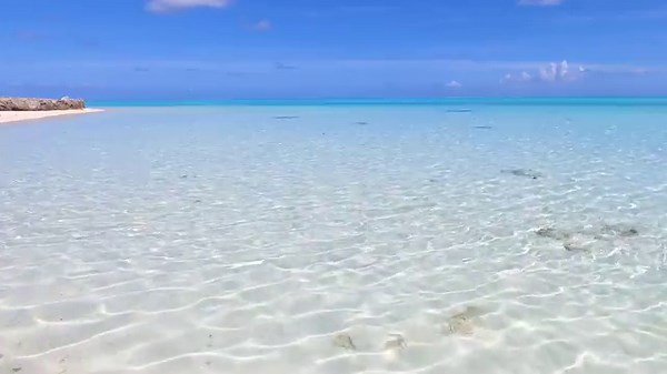 Matira Beach: The Clearest Ocean Water You Will Ever See In Your Life!