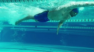 Underwater Shot Fit Muscular Swimmer Diving Stok Videosu (%100 Telifsiz) 1075356611 | Shutterstock