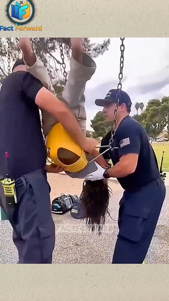 Little Girl Trapped In Swing! 😱 (Wait For The End) #shorts #rescue