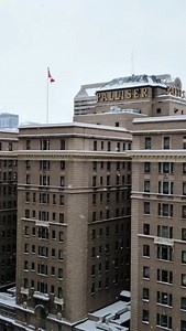 Experience a winter escape in the heart of Calgary. Your urban retreat includes 15% off luxury accommodations, breakfast for two in Hawthorn Dining Room, and valet parking for the ultimate convenience. Book our Alberta Winter Getaway package and savour the beauty of the season while unwinding in timeless comfort. Visit the Offers link in our bio to book your winter escape today. #AlbertaWinterGetaway #FairmontPalliser #ThatFairmontFeeling #WinterRetreat #TourismCalgary | Fairmont Palliser