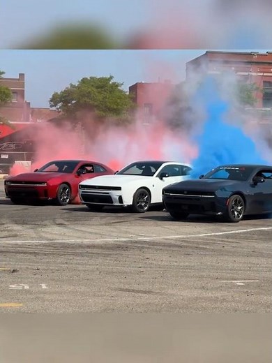 2025 Roadkill Nights: Secret Builds, Crazy Drag Races, and Unexpected Surprises!