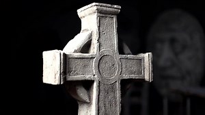 The most important part of any creepy graveyard. More info - https://bit.ly/2NesqDO | FrightProps