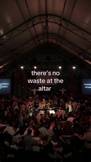 already missing this night. #qwanoes #worship #atthealtar | worship songs