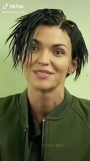 I’m obsessed @Ruby Rose #rubyrose #lesbian #lgtb #themeg #fyp #foryou #parati