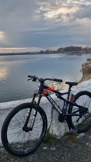 #music #mtb #bikelife #song #cycling #cyclestunt #downhill