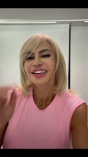rastreando famosos on Instagram: "Alexa Mena mostró su nuevo look y recibió elogios de sus seguidores. 🤩 📽: IG #AlexaMena"
