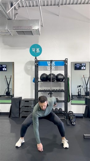 Alt Hand to Floor Jump Squats
