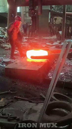 Creating Flanges Using Iron Billet #iron #flange