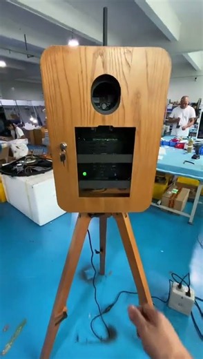 Why people love wooden photo booth