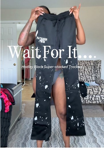 Check out this Comfy Sweat Suit from Tiktokshop #ootdinspodaily #comfortableoutfit #ootdwomen #springjoy