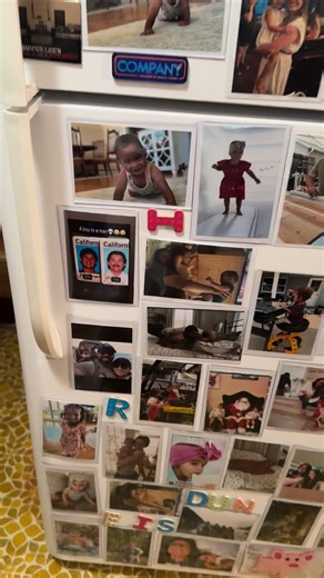 Discovered my aunt takes screen shots of my stories😅 ima start sending her photos. I love her lol