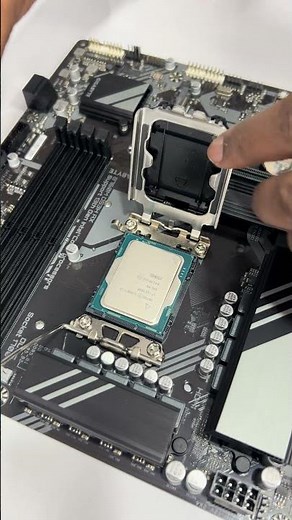 INTEL PROCESSOR INSTALL #intel #intelprocessor #gamingpc