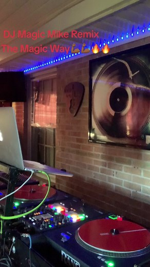 DJ Magic Mike Remix the magic way let’s go.#fyp #viral #nightlife #BonnieSon #cantstopwontstop🔥 #northcarolina #NextLevelDish ##CantStopWontStop🔥🔥🔥🔥