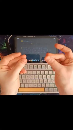 Day 61 Follow for more #keyboardasmr #keyboard #fasttyping #asmrsounds #asmr