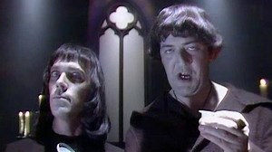 Watch A Bit of Fry and Laurie Season 3 Episode 1 - Episode 1