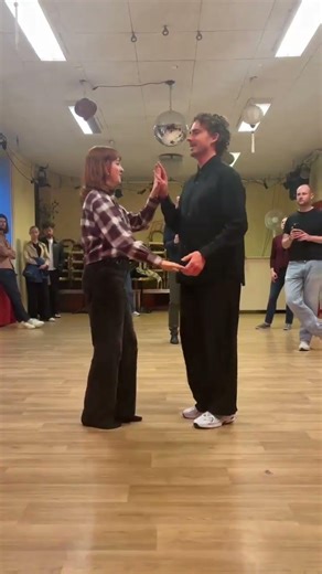 Salsa Beginner Figures (with counting) #dance #salsatechnique #cubansalsa